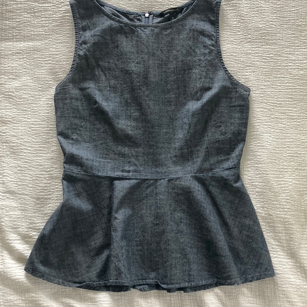 Banana Republic size 10 denim chambray Peplum top - beautiful!